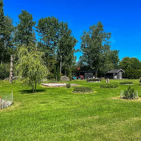 Style Near Balka With Tennis Court *